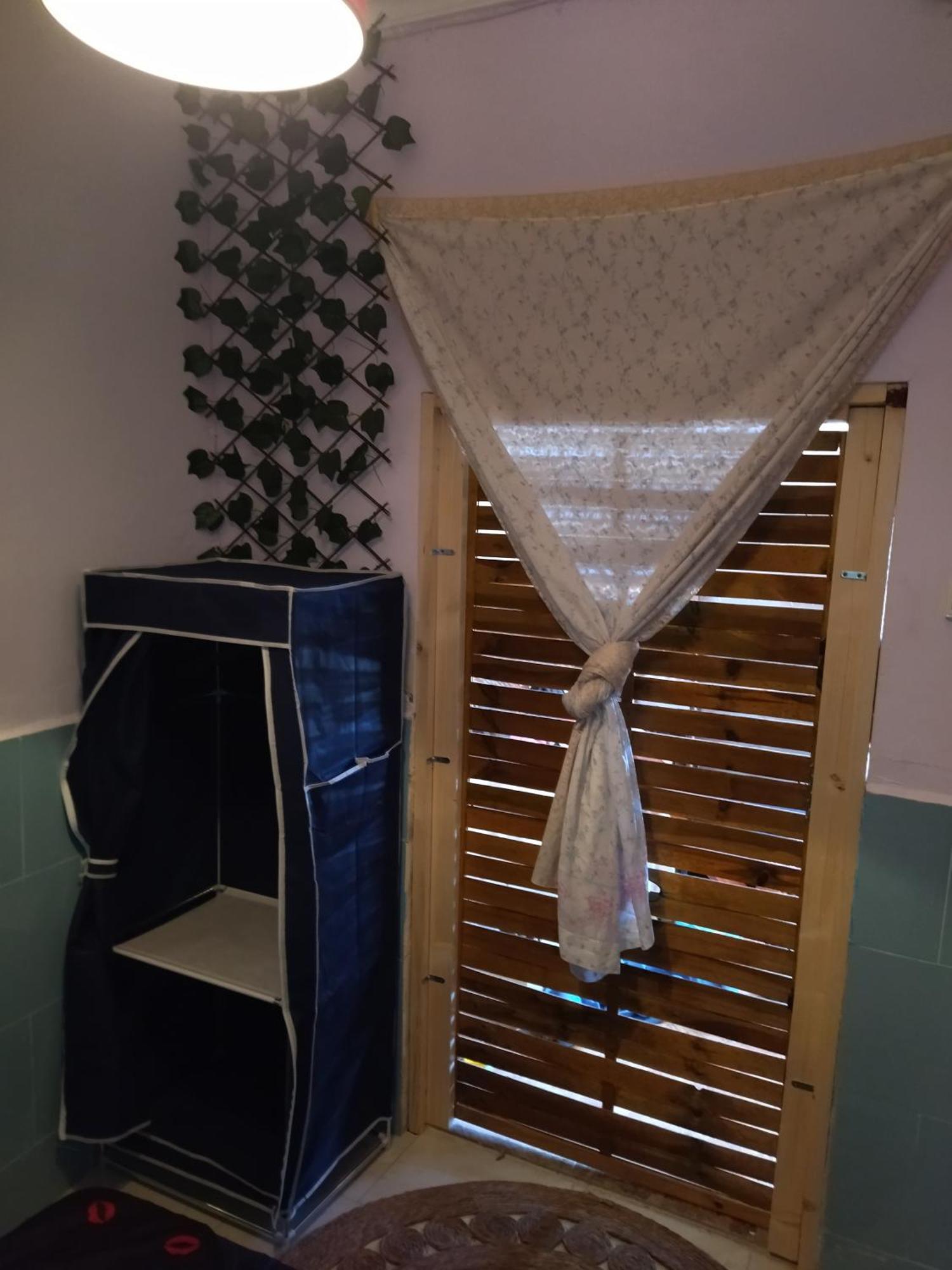 Отель Habitacion Hippie En Casa Compartida Картахена Экстерьер фото
